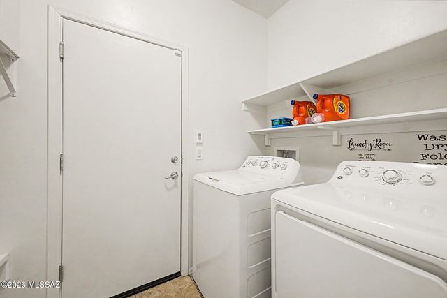 9855 N Crook Lane, Tucson, AZ 85742