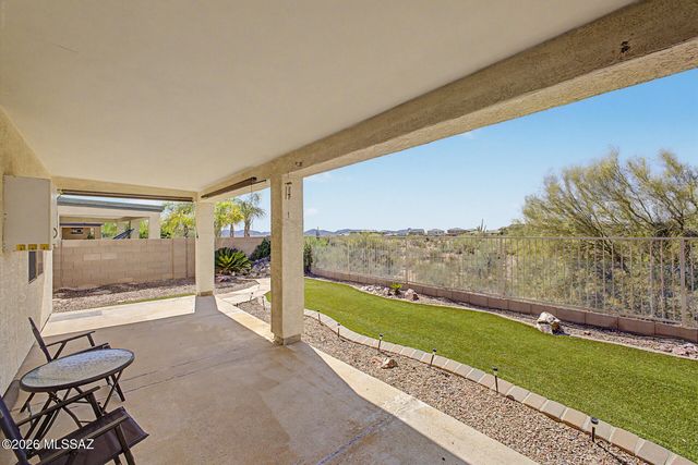 9855 N Crook Lane, Tucson, AZ 85742