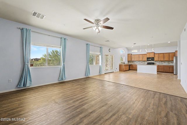 9855 N Crook Lane, Tucson, AZ 85742