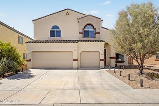 9855 N Crook Lane, Tucson, AZ 85742