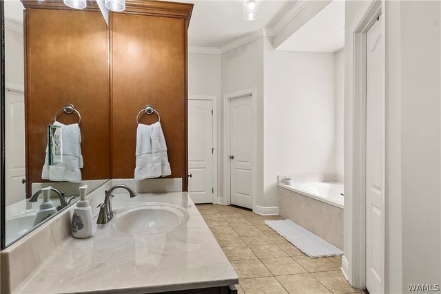 946 Germantown, Tuscaloosa, AL 35406