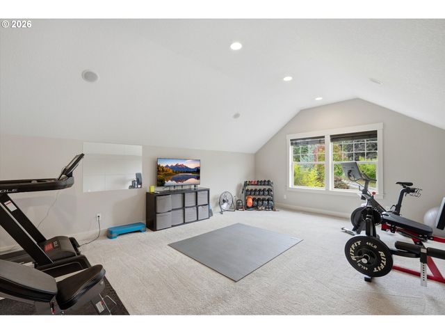 21860 Se EDWARD Dr, Damascus, OR 97089