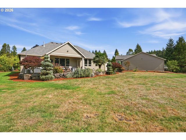 21860 Se EDWARD Dr, Damascus, OR 97089