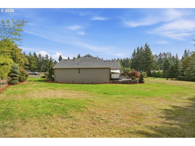 21860 Se EDWARD Dr, Damascus, OR 97089