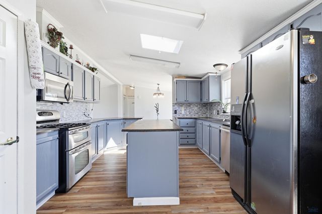 23032 PALAMINO LN, Rapid City, SD 57703