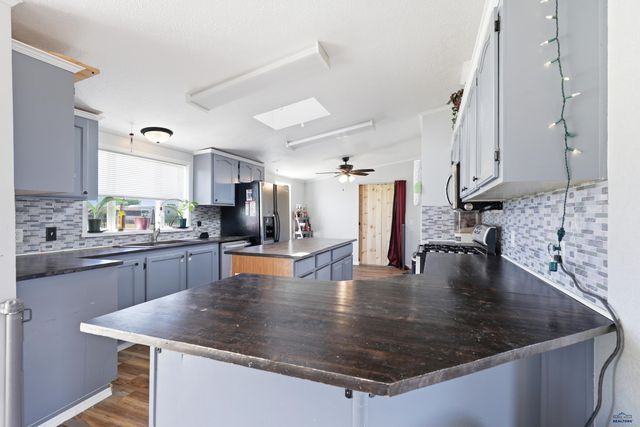 23032 PALAMINO LN, Rapid City, SD 57703