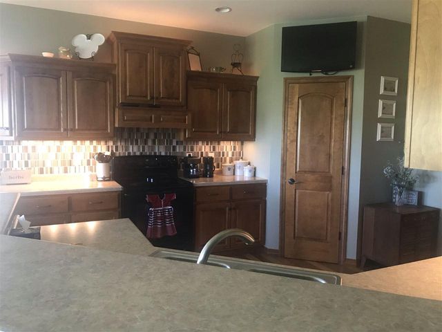 1107 N TWIN HARBOR DRIVE, Winneconne, WI 54986