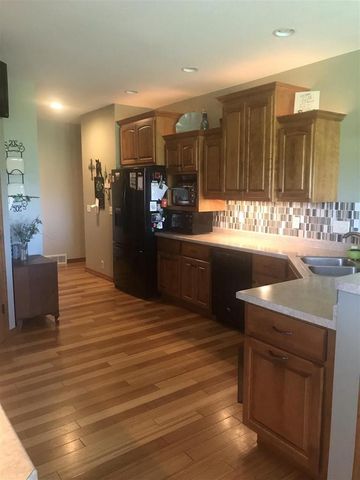 1107 N TWIN HARBOR DRIVE, Winneconne, WI 54986