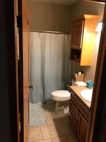 1107 N TWIN HARBOR DRIVE, Winneconne, WI 54986