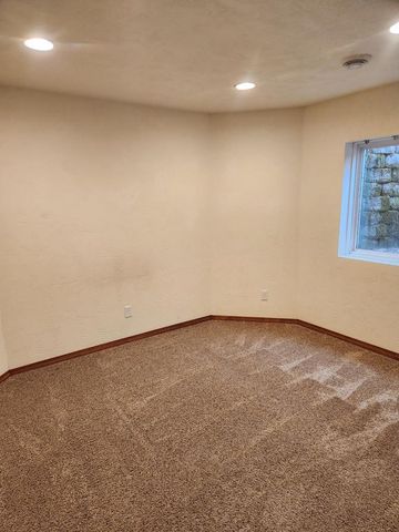 1107 N TWIN HARBOR DRIVE, Winneconne, WI 54986