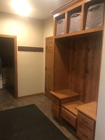 1107 N TWIN HARBOR DRIVE, Winneconne, WI 54986