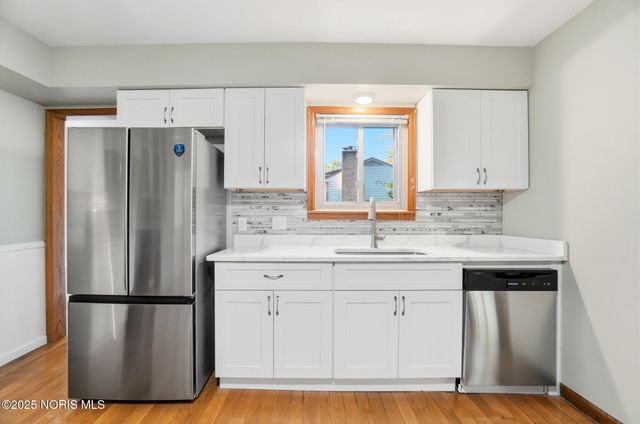 388 S River Road, Waterville, OH 43566