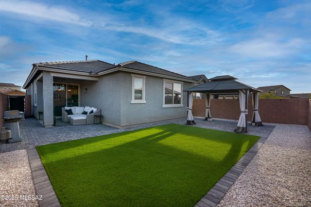 13149 E Iron Chief Drive, Tucson, AZ 85747