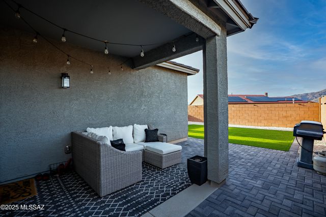 13149 E Iron Chief Drive, Tucson, AZ 85747