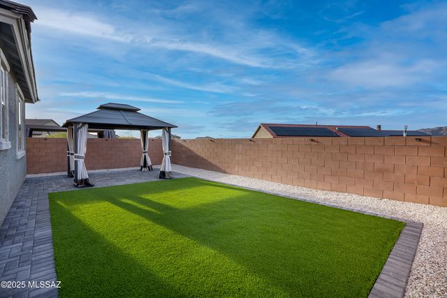 13149 E Iron Chief Drive, Tucson, AZ 85747