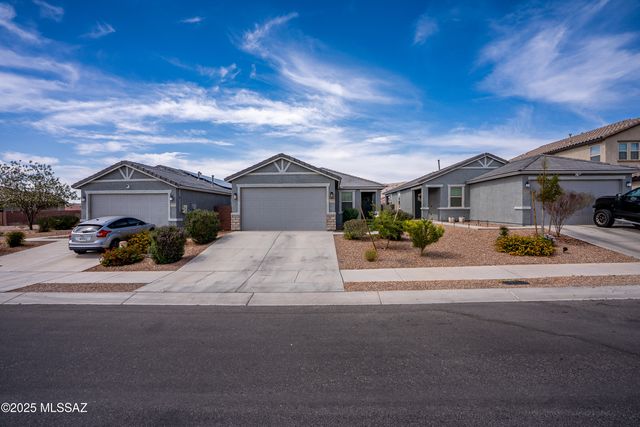 13149 E Iron Chief Drive, Tucson, AZ 85747