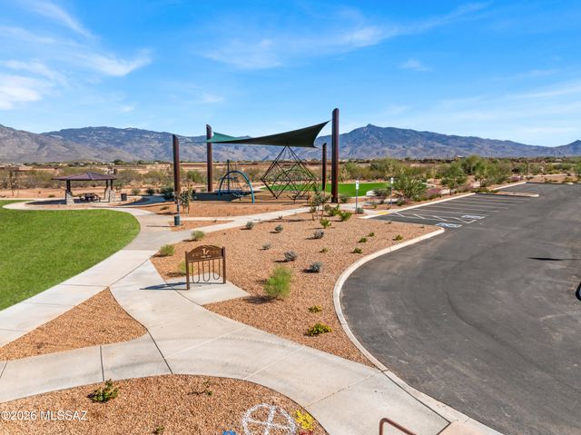 13149 E Iron Chief Drive, Tucson, AZ 85747