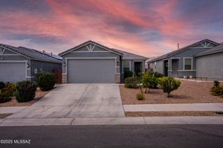 13149 E Iron Chief Drive, Tucson, AZ 85747