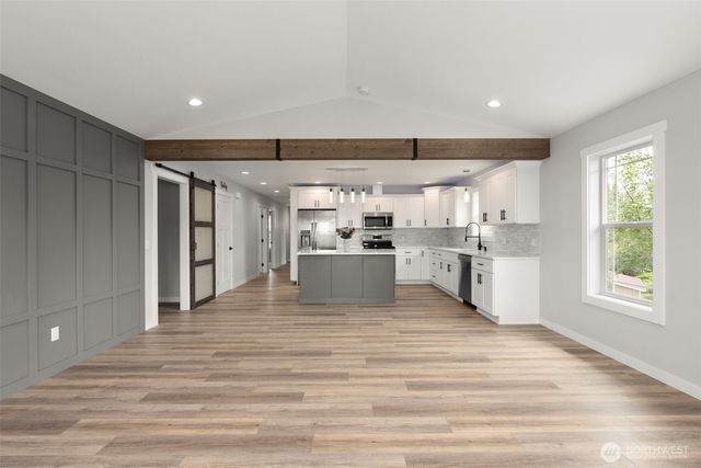 635 Elm Street, Raymond, WA 98577