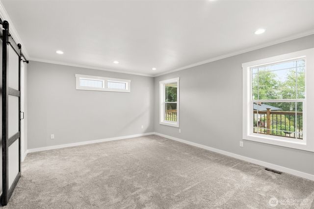 635 Elm Street, Raymond, WA 98577