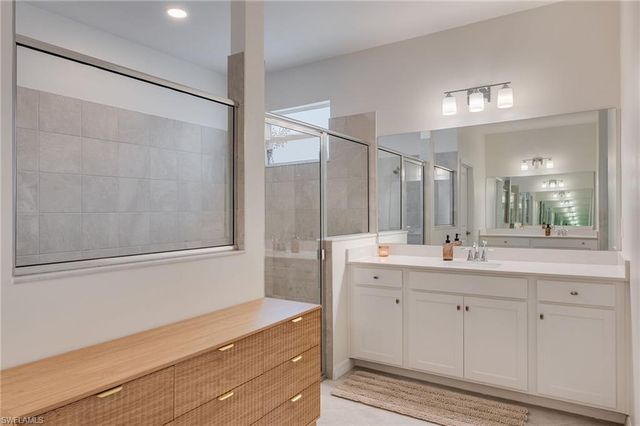 18890 Shimmer Dawn CT, North Fort Myers, FL 33917