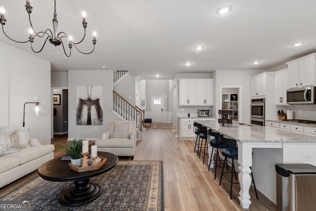 263 Osier Drive, Mcdonough, GA 30252