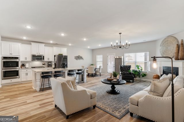 263 Osier Drive, Mcdonough, GA 30252