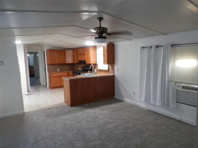 800 29th Street, Dickinson, TX 77539