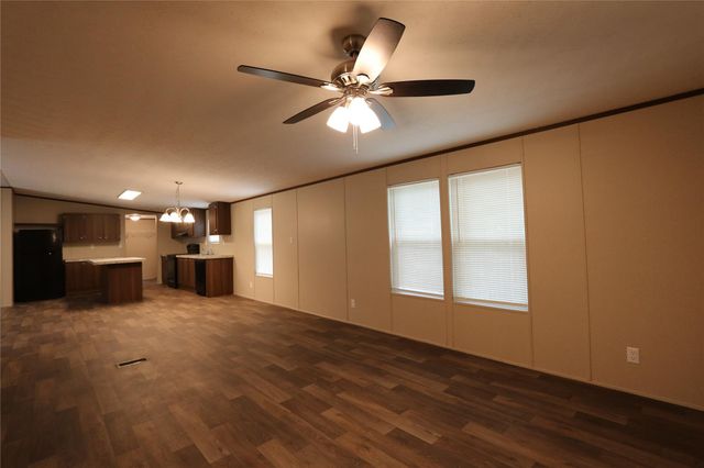 16501 E Emerson Circle, Conroe, TX 77306