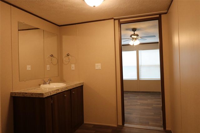 16501 E Emerson Circle, Conroe, TX 77306