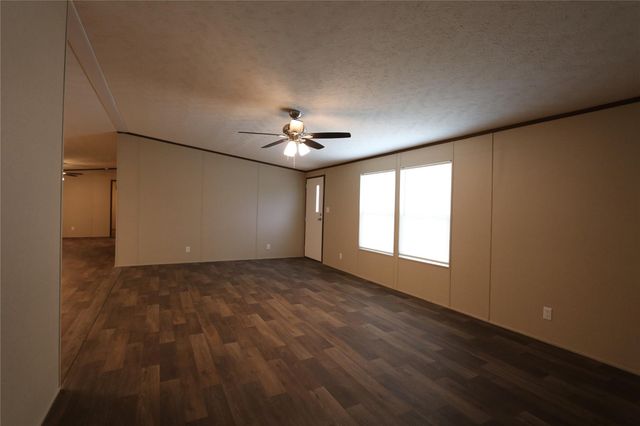 16501 E Emerson Circle, Conroe, TX 77306