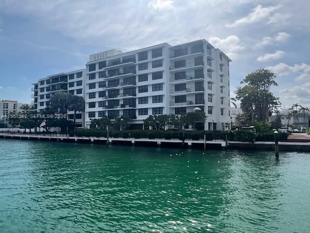 10101 E Bay Harbor Dr 401, Bay Harbor Islands, FL 33154