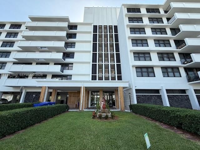 10101 E Bay Harbor Dr 401, Bay Harbor Islands, FL 33154