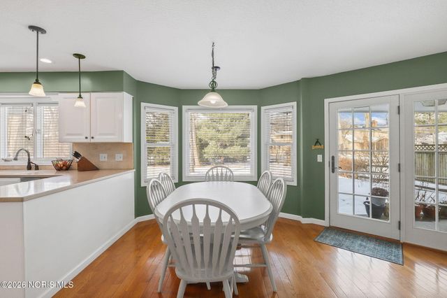 6928 Williamsburg Drive, Sylvania, OH 43560