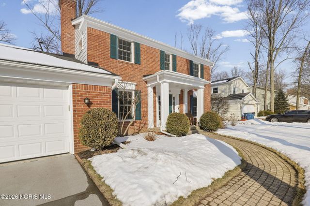 6928 Williamsburg Drive, Sylvania, OH 43560