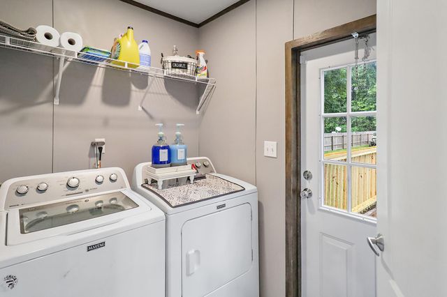 13106 Maplewood Lane, Dayton, TX 77535