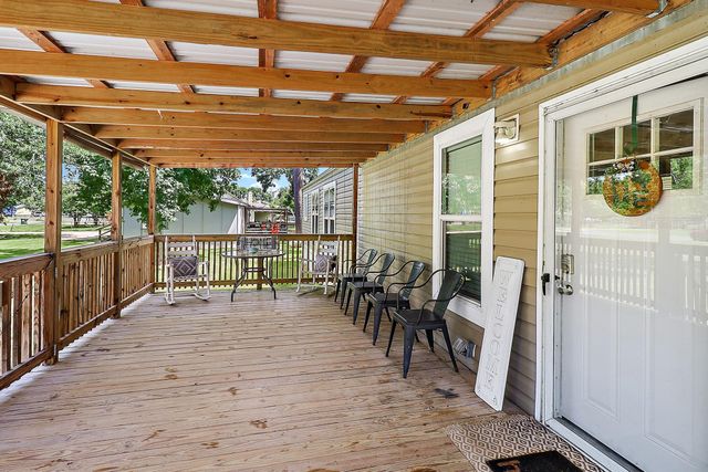 13106 Maplewood Lane, Dayton, TX 77535