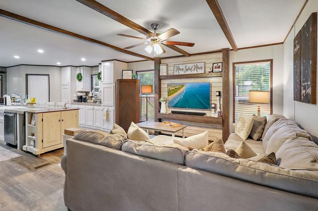 13106 Maplewood Lane, Dayton, TX 77535