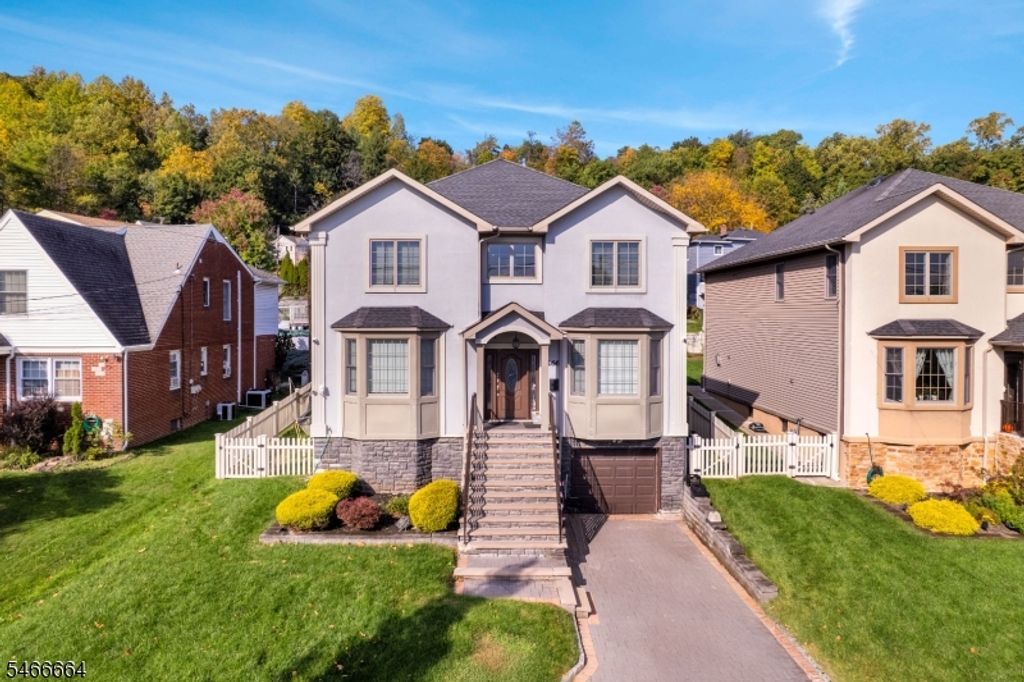 266 Valley Rd, Clifton City, NJ 07013 — photo 4