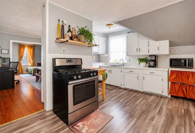 2 Bernon Street, Providence, RI 02908