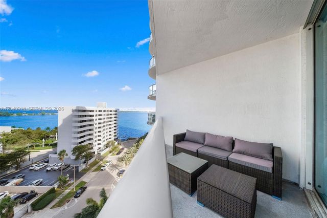 480 NE 30th Street 904, Miami, FL 33137