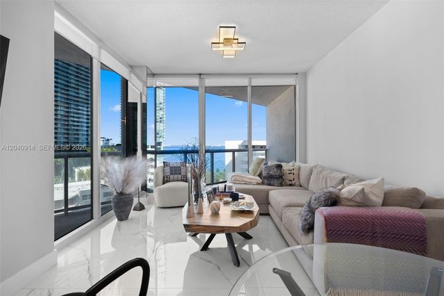 480 NE 30th Street 904, Miami, FL 33137