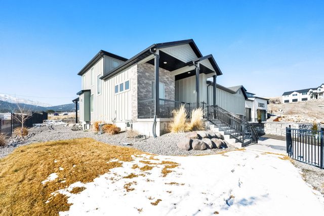 14368 S ROBINS NEST CIR, Herriman, UT 84096