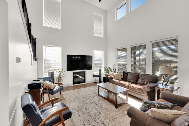 14368 S ROBINS NEST CIR, Herriman, UT 84096