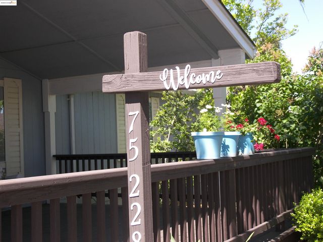 22857 Rolling Woods Dr., Groveland, CA 95321