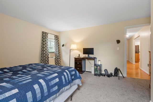 3816 Chestnut Hill Ave, Athol, MA 01331