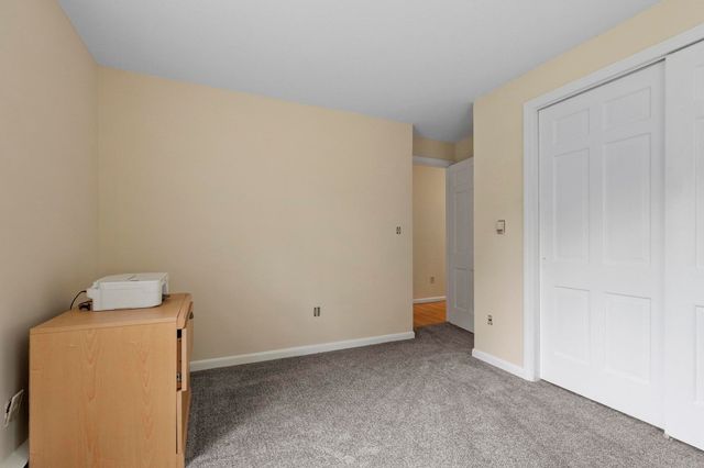 3816 Chestnut Hill Ave, Athol, MA 01331