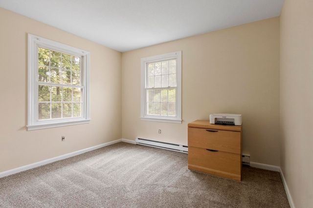 3816 Chestnut Hill Ave, Athol, MA 01331