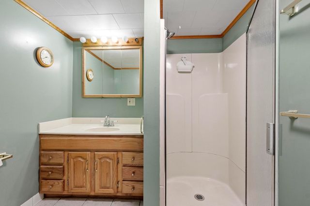 3816 Chestnut Hill Ave, Athol, MA 01331
