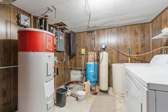 3816 Chestnut Hill Ave, Athol, MA 01331